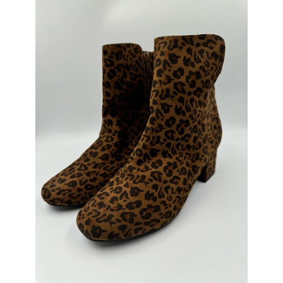 Laine Bryant Leopard Ankle Boots Tan Women's Size 8W - Picture 1 of 9